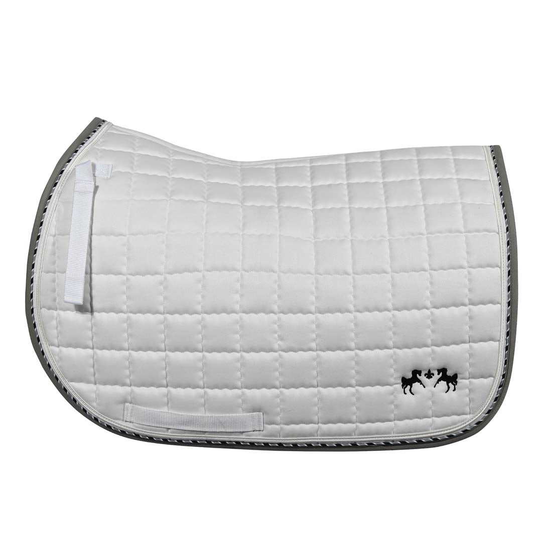 white saddle pad