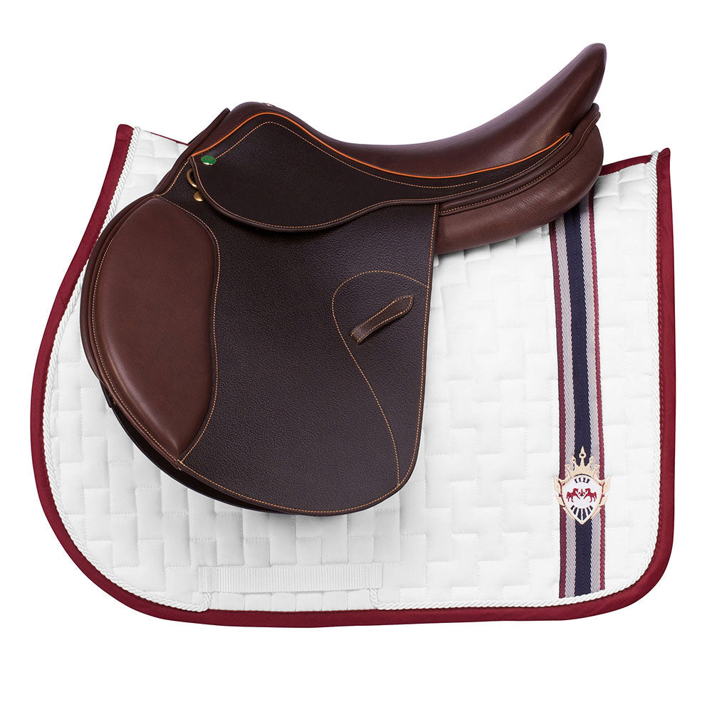 white quilted saddle pad