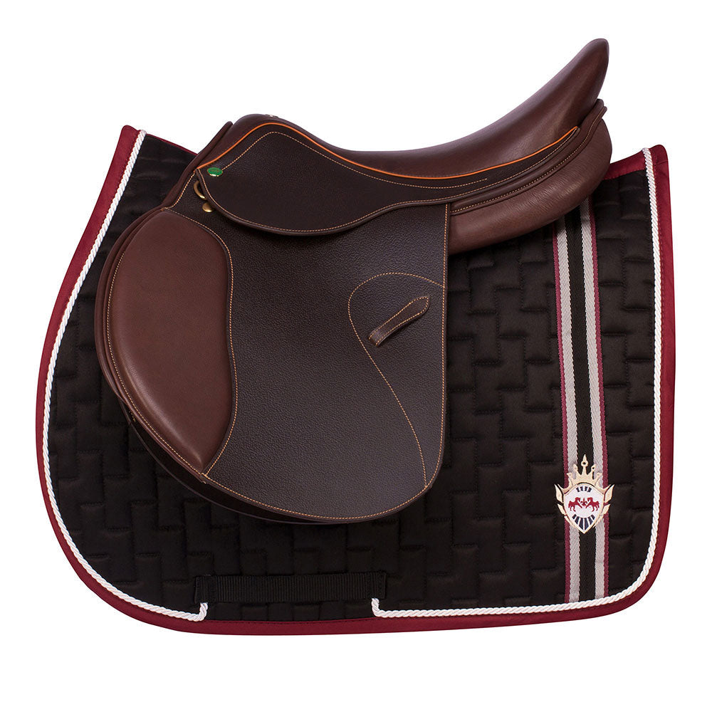 black quilted saddle pad