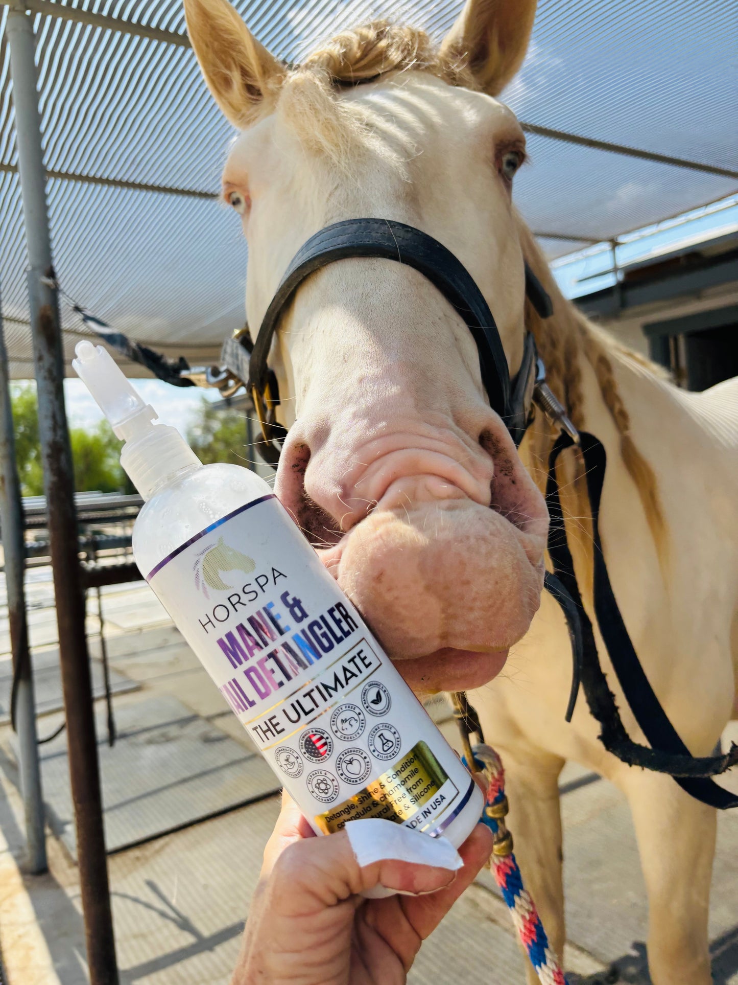 HORSPA Peach & Honey Mane & Tail Detangling Spray for Horses
