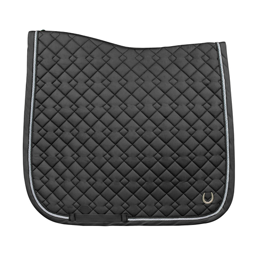 black quilted saddle pad