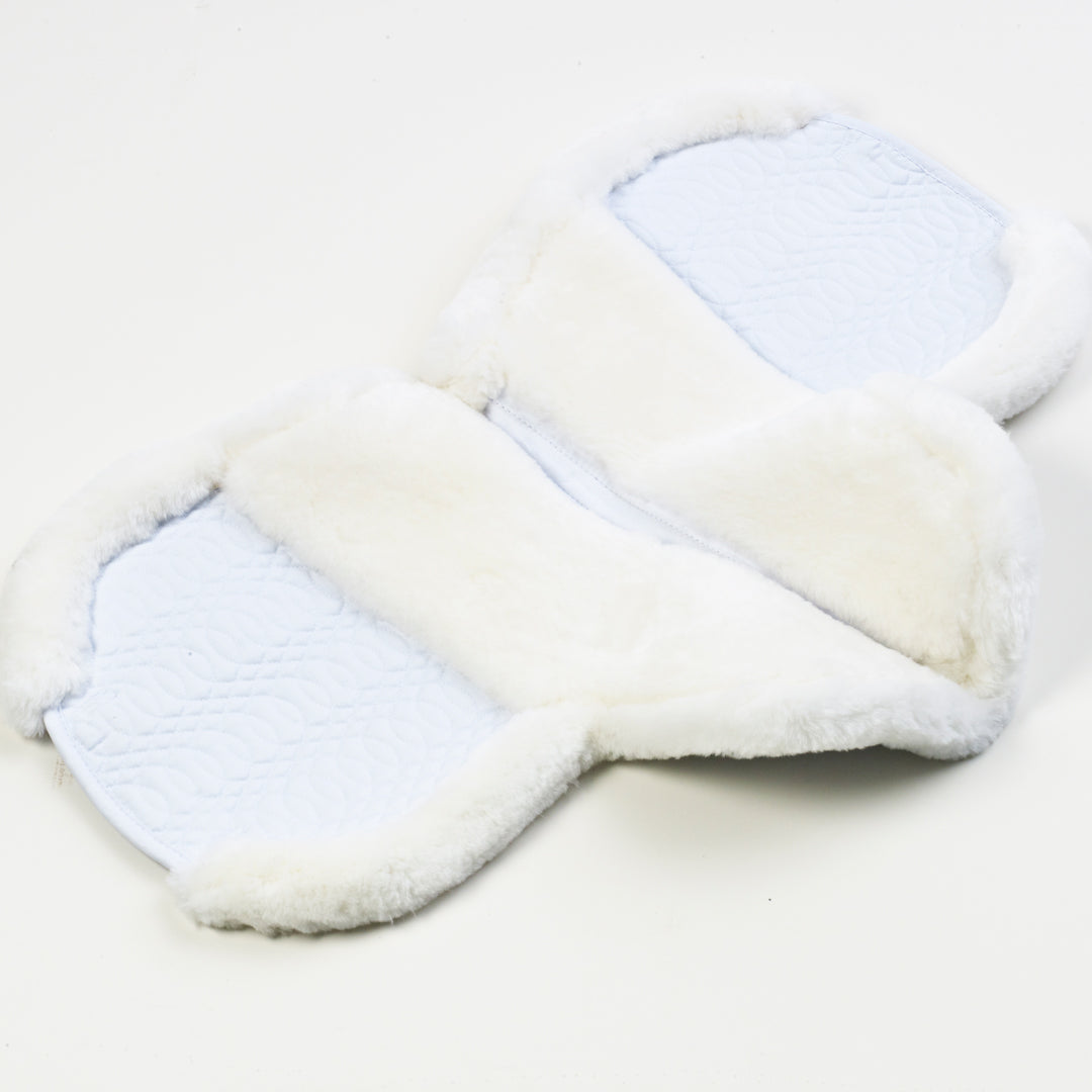 white quilted saddle pad