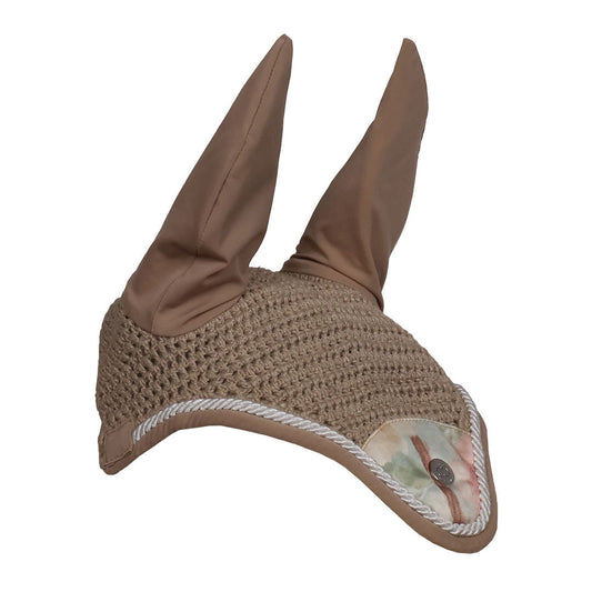 brown horse bonnet