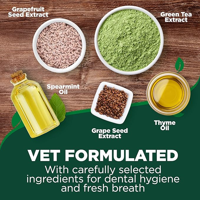 Vet's Best Finger Dental Wipes for Dogs and Cats – Oral Care Wipes for Teeth Cleaning, Fresh Breath, and Tartar Control – Gentle Finger Pads for Pet Dental Hygiene and Plaque Removal – 50 Count