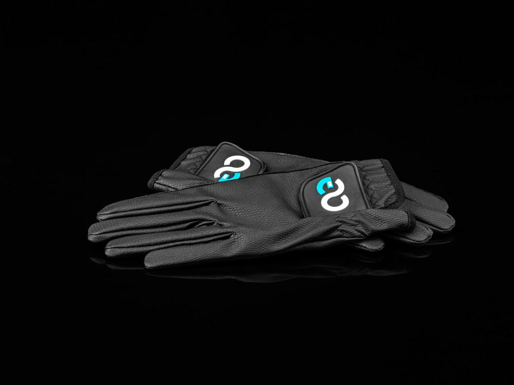 black riding gloves