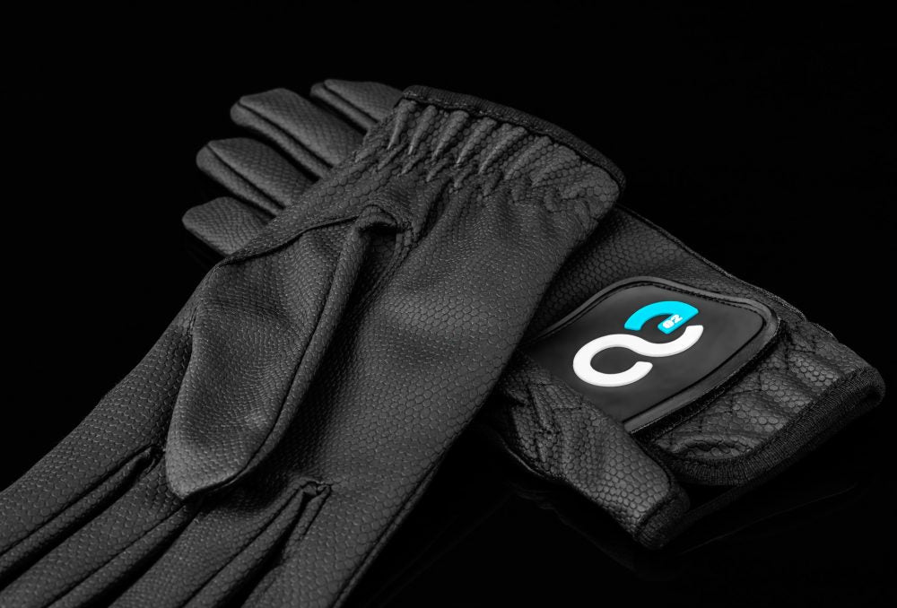 black riding gloves