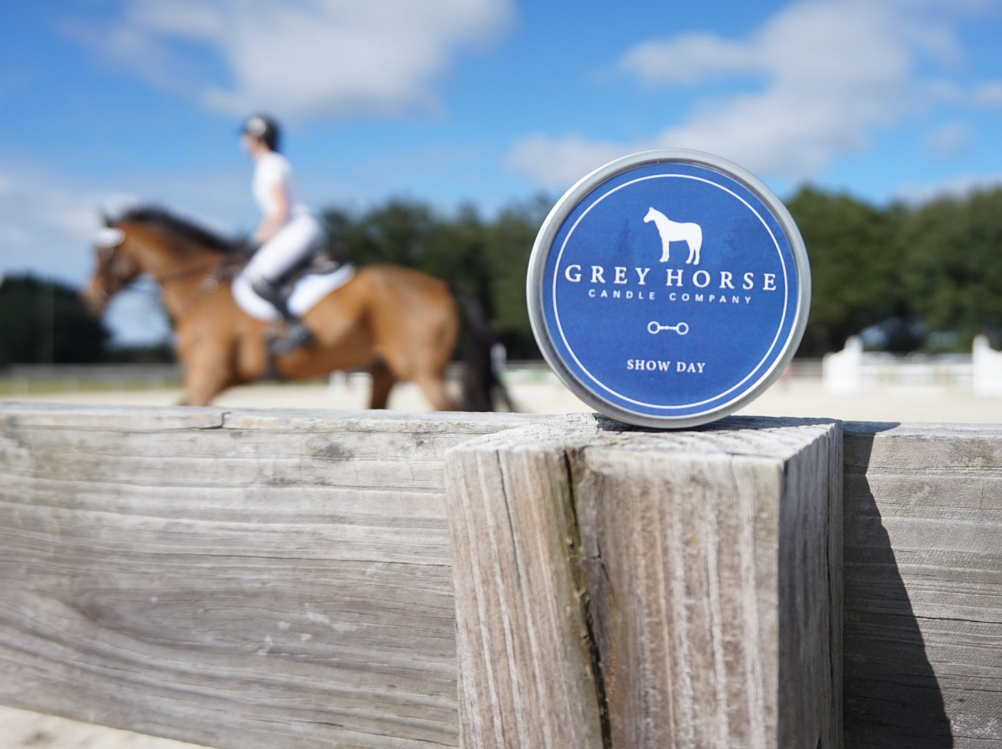 Grey Horse candle show day scent